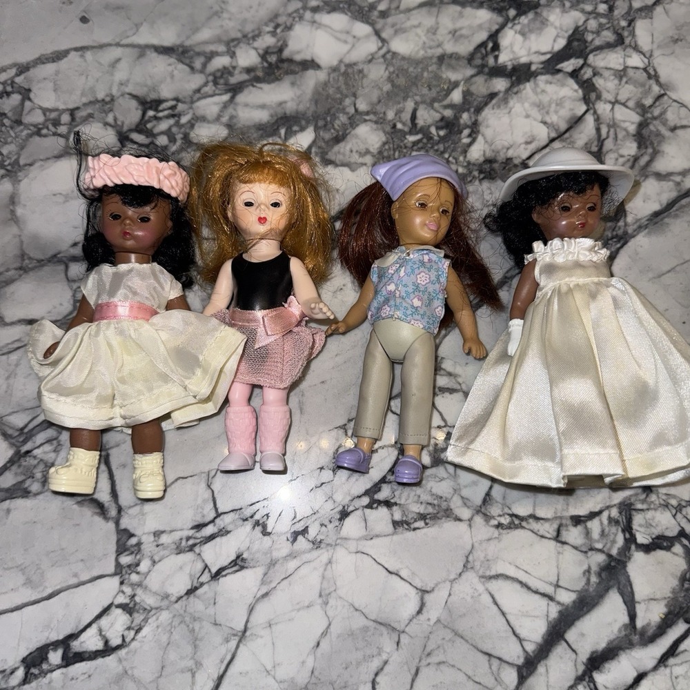 Madame Alexander Mini Dolls McDonald's Lot Set Bundle (4)